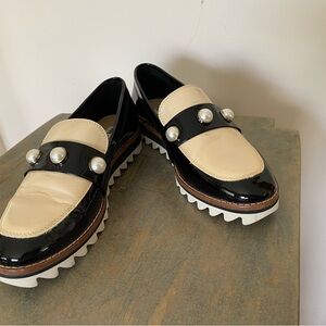 Karl Lagerfeld Shoes size 4.5